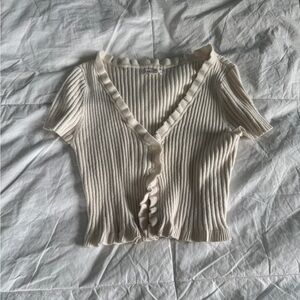 Cream Ribbed Ruffle Cardigan Top – Size S, Button Front, Short Sleeve, Cropped